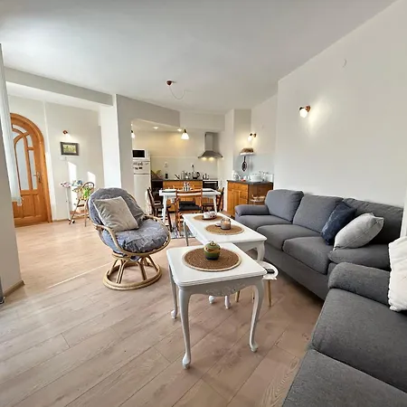 Mod - Opera Apartment